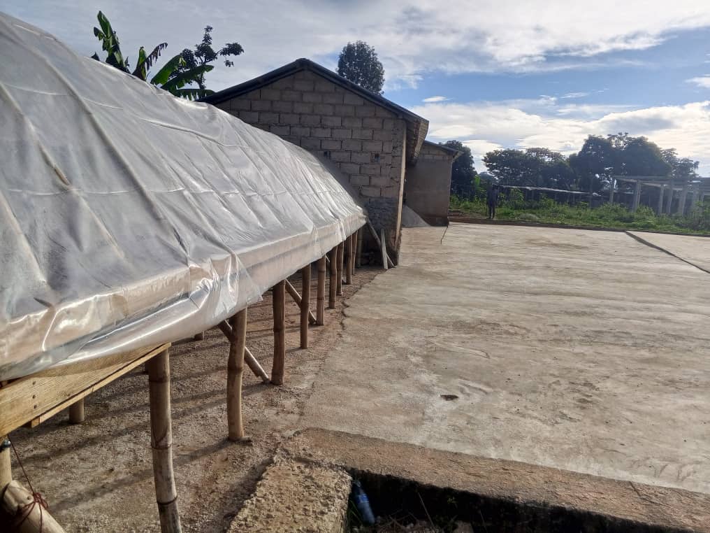 Construction d'un séchoir expérimental